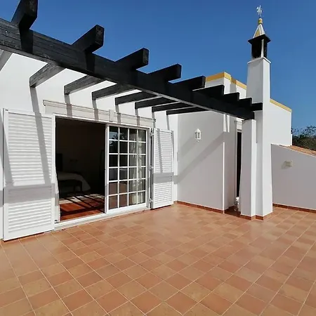 Casa Palmeiras - Com Piscina, Bbq E Ar Condicionado Villa *