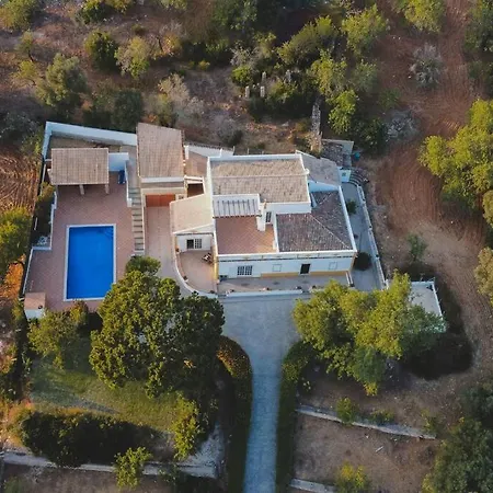 Spacious Family With Private Pool Near Casa Palmeiras Βίλα Αλμπουφέιρα