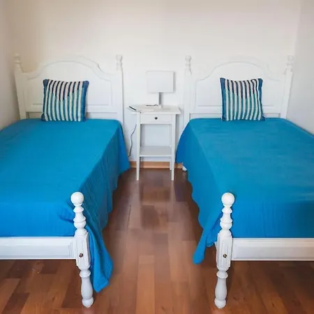 Casa Palmeiras - Com Piscina, Bbq E Ar Condicionado *