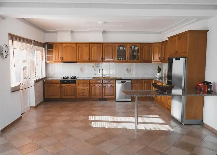 ヴィラ Casa Palmeiras - Com Piscina, Bbq E Ar Condicionado アルブフェイラ