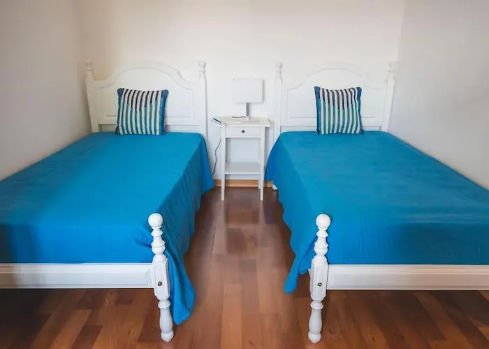 Casa Palmeiras - Com Piscina, Bbq E Ar Condicionado *