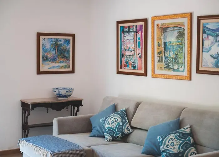 Casa Palmeiras - Com Piscina, Bbq E Ar Condicionado * アルブフェイラ